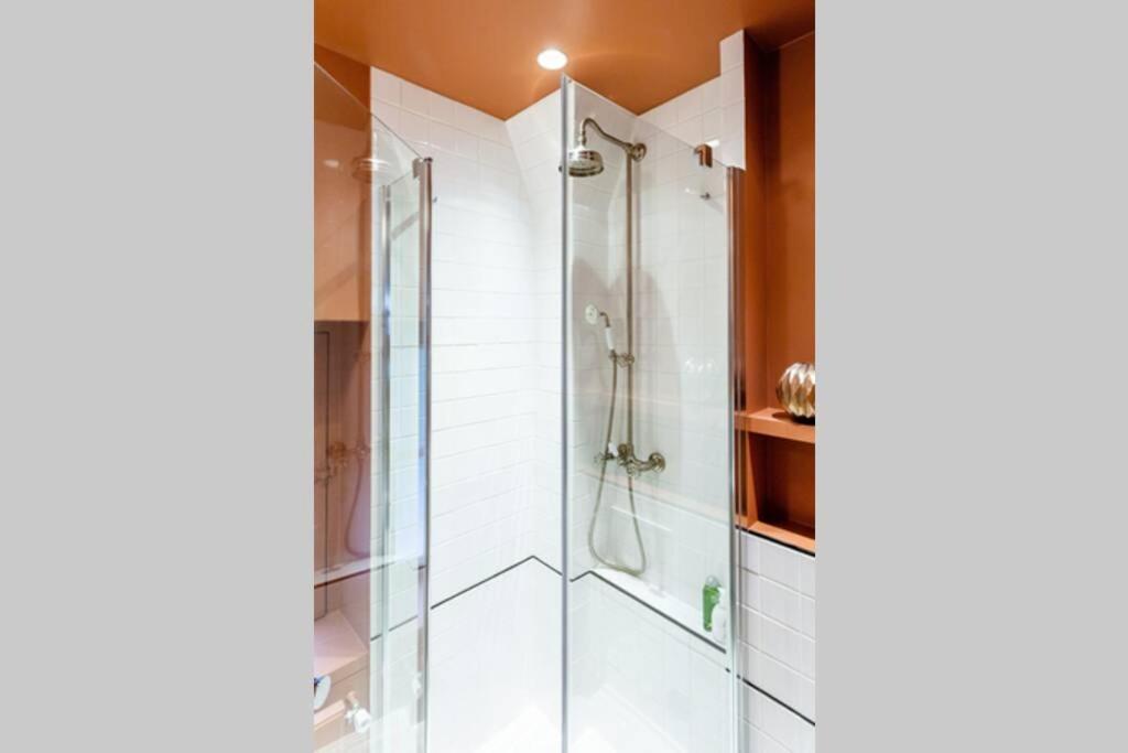 Apartment Greeter-bel Parisien De 70m2 - St Lazare
